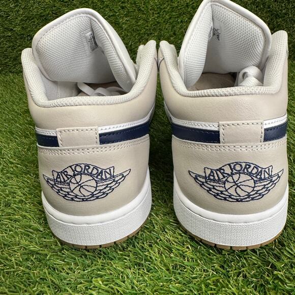 Air Jordan 1 Low 'Georgetown' Size 13 553558-146 - Picture 3 of 11